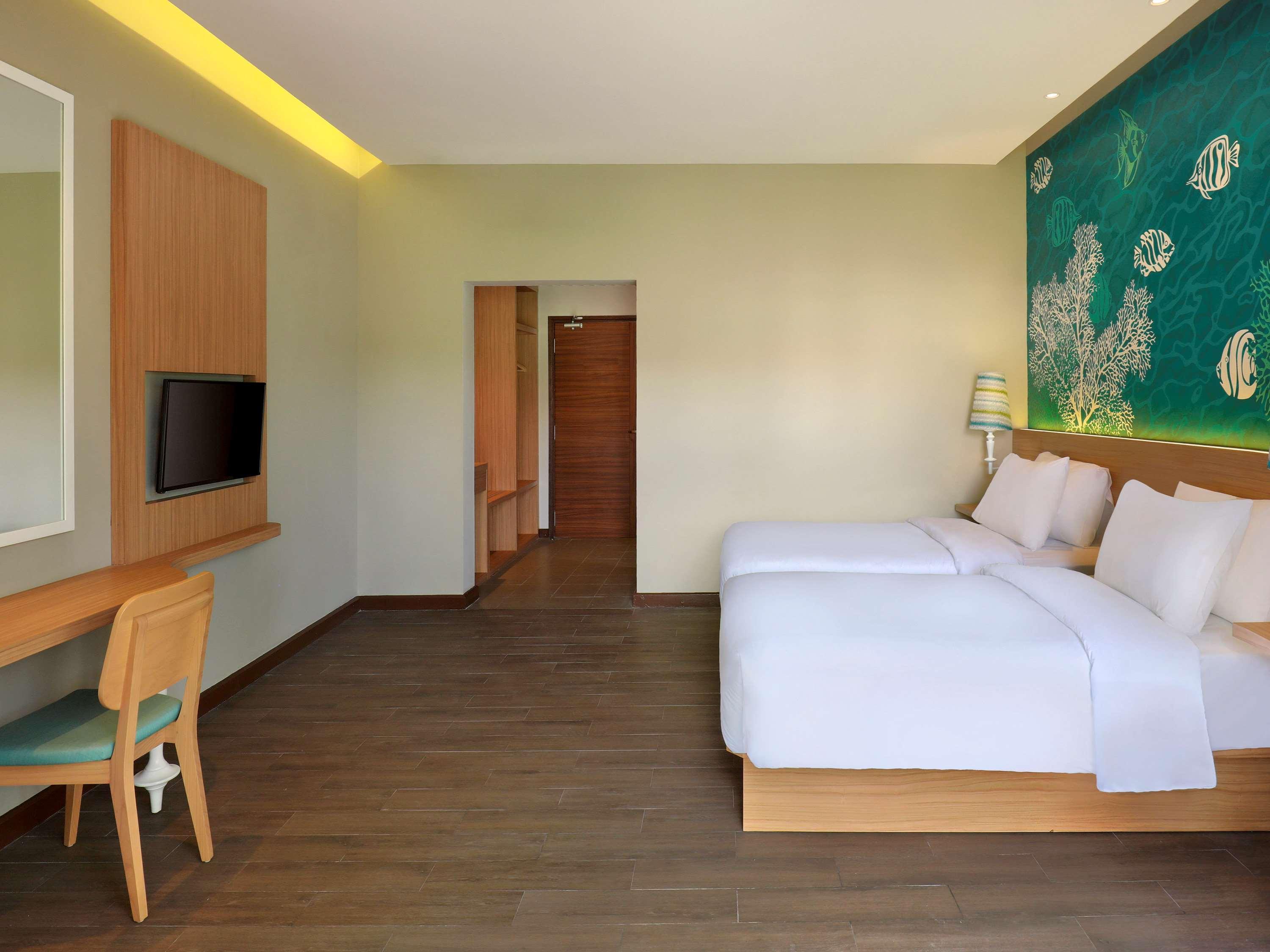 Manado Tateli Resort And Convention Exterior foto