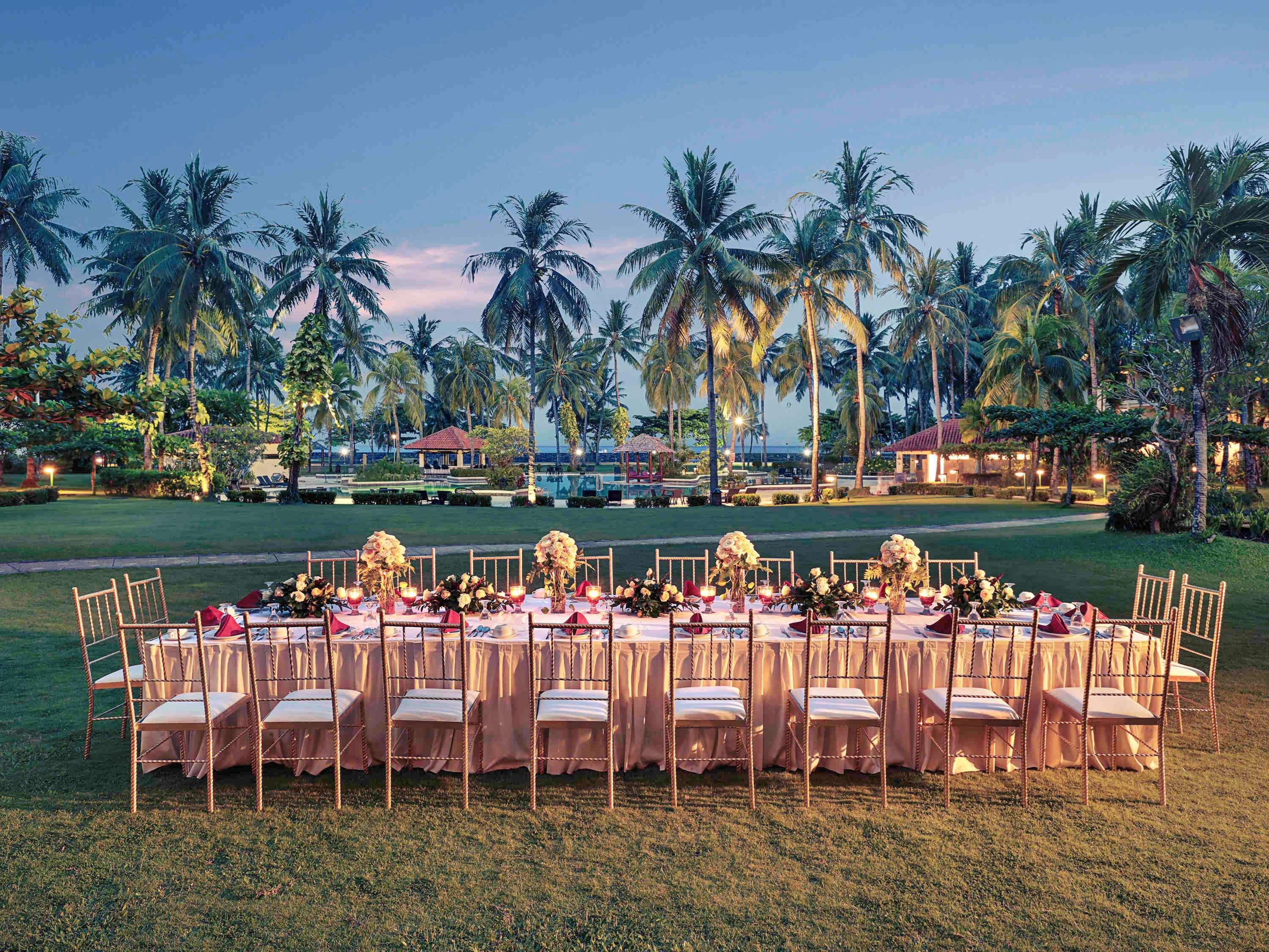 Manado Tateli Resort And Convention Exterior foto