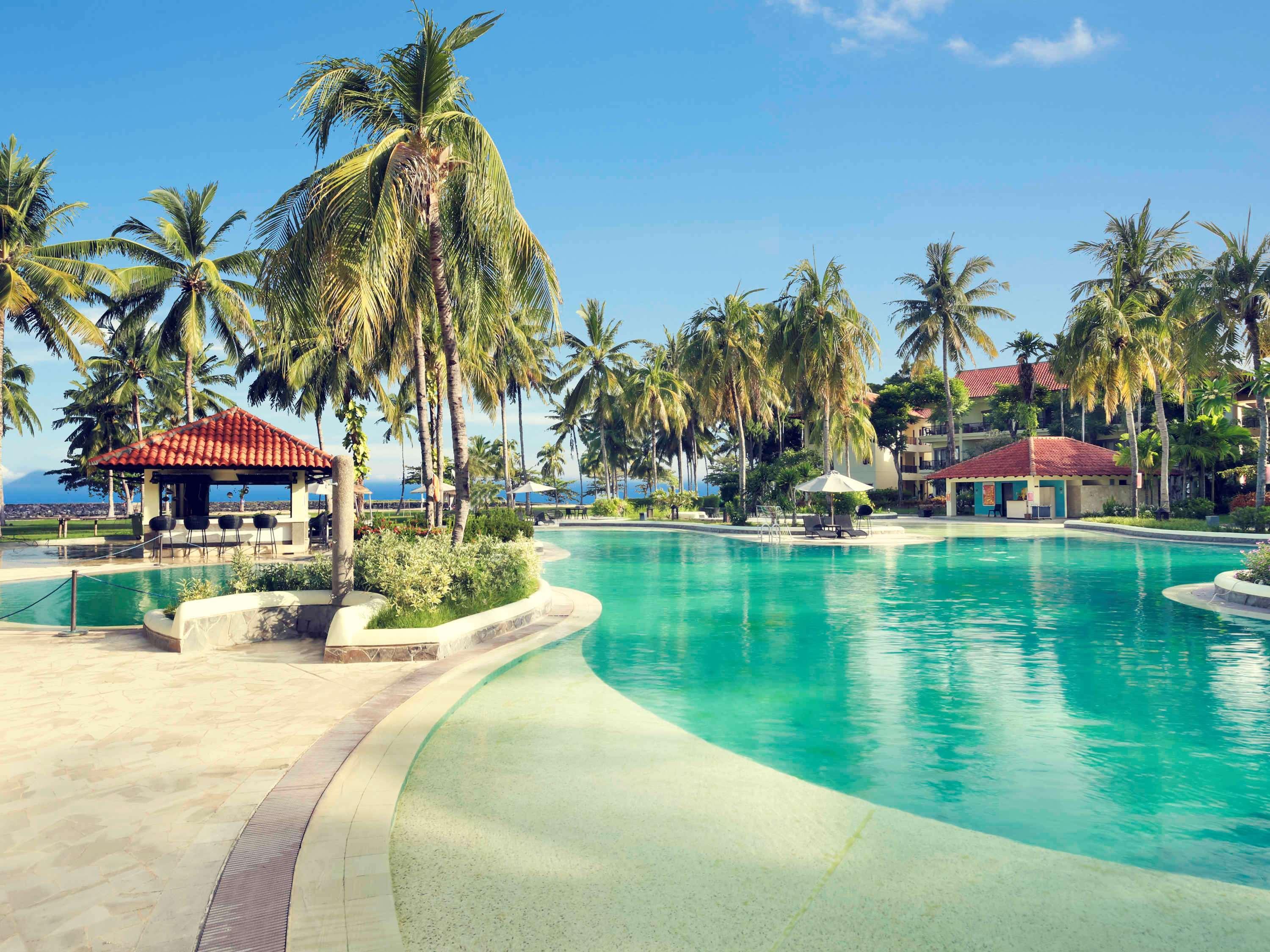 Manado Tateli Resort And Convention Exterior foto