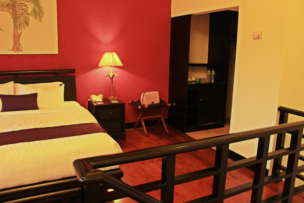 Manado Tateli Resort And Convention Exterior foto